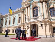 Володимир Зеленський пообіцяв міжнародним партнерам, що світ пишатиметься Україною