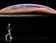 Apple выпустит три новые модели iPhone — Bloomberg