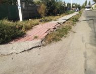 В Нікополі крадуть тротуарну плитку