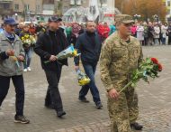 За честь і гідність України, За волю, правду і добро!