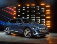 Audi представила электрический купе-кроссовер e-tron Sportback