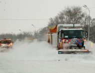 На Дніпропетровщині розчистили від снігу основні автомагістралі області