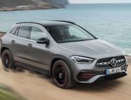 Mercedes-Benz GLA нового поколения представлен официально