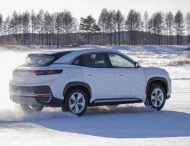 Chery выпустила полноприводный электрический кроссовер