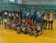 Нікопольські волейболісти посіли перше місце на Чемпіонаті області