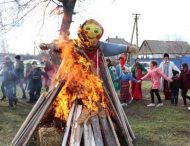 З млинцями та піснями: на Дніпропетровщині влаштували народні гуляння (Фото)